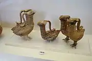 Vases plastiques en forme d'oiseaux, Attique v. 750.Musée du Céramique