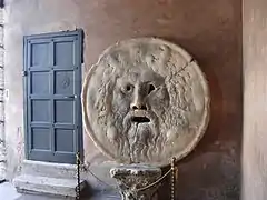 Vestige : la Bocca della Verita.