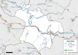 Carte en couleur présentant le réseau hydrographique de la commune