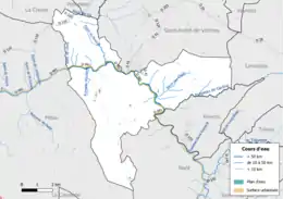 Carte en couleur présentant le réseau hydrographique de la commune