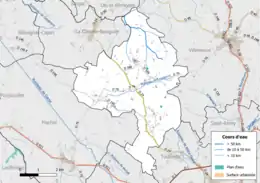 Carte en couleur présentant le réseau hydrographique de la commune