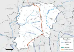 Carte en couleur présentant le réseau hydrographique de la commune