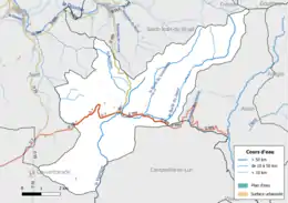 Carte en couleur présentant le réseau hydrographique de la commune