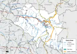 Carte en couleur présentant le réseau hydrographique de la commune