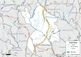 Carte en couleur présentant le réseau hydrographique de la commune