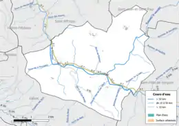 Carte en couleur présentant le réseau hydrographique de la commune