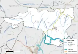 Carte en couleur présentant le réseau hydrographique de la commune