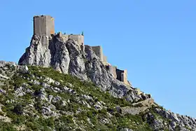 Le château de Quéribus marque la frontière nord du Fenouillèdes, et le passage dans l'Aude