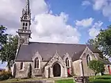 L'église paroissiale Saint-Pierre-aux-Liens, flanc sud.