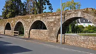 Ancien aqueduc de Guingamp.
