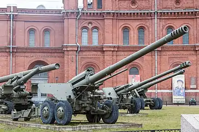 152 mm Gun 2A36 Giatsint-B