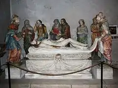 Le groupe statuaire de la Mise au tombeau de l'église de Lampaul-Guimiliau.