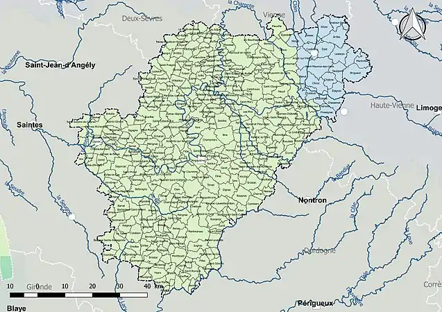 La Charente est découpé en deux bassins DCE : Loire-Bretagne et Adour-Garonne.