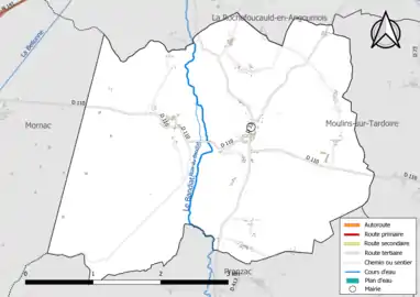 Carte en couleur présentant le réseau hydrographique de la commune