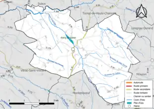 Carte en couleur présentant le réseau hydrographique de la commune