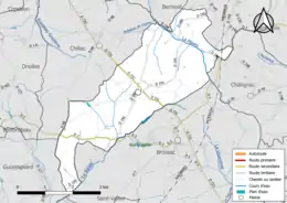 Carte en couleur présentant le réseau hydrographique de la commune