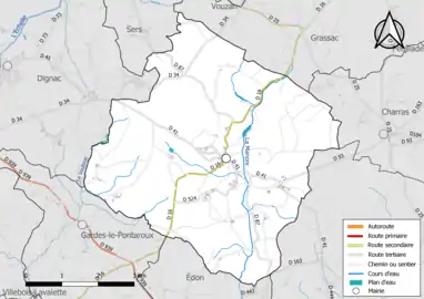 Carte en couleur présentant le réseau hydrographique de la commune