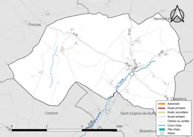 Carte en couleur présentant le réseau hydrographique de la commune