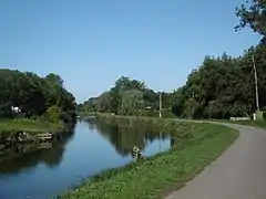 Véloroute le long de la Somme.