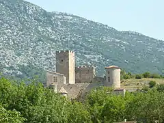 Le château de Baulx.