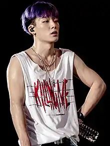 Description de l'image 180818 iKON 2018 Continue Tour in Seoul 바비 05 crop.jpg.