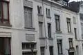 1895 - Ixelles, Bruxelles, série de maisons rue Patton 46 à 52, construites pour Madame Best par l'architecte Henri Van Dievoet, état en 2009.