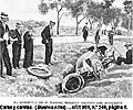 24 mai 1903 à Couhé-Vérac, près de Poitiers, la voiture de Marcel Renault après l'accident qui lui sera fatal.