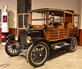 Voiture Ford, modèle T Woody (1922)