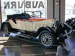 Auburn roadster (1927)