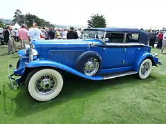 Auburn V12 Phaeton cabriolet (1932)