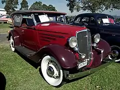 Phaéton 4 portes "tourer" de 1934.