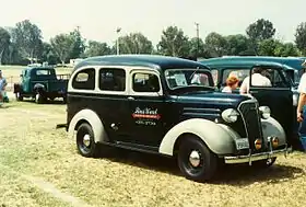 Utilitaire Chevrolet Carryall Suburban 1937.