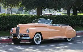 Packard Clipper Darrin Convertible (1941)