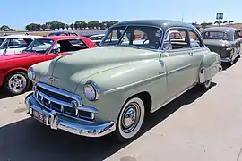 Coupé Deluxe de 1949. Les Business avaient le même aspect général.