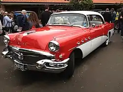 Buick Roadmaster coupe 1956