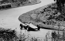 Photo de Joakim Bonnier pilotant une Porsche 804 au Grand Prix d'Allemagne 1962.