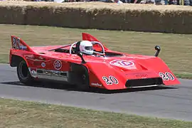 Une barquette Porsche 917/10 en livrée rouge en 2009