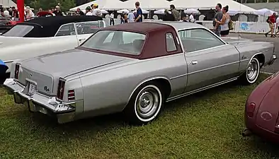 Chrysler Cordoba 1975