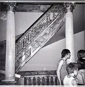Hall d'entrée d'Oscar en restauration (Juin 1976)