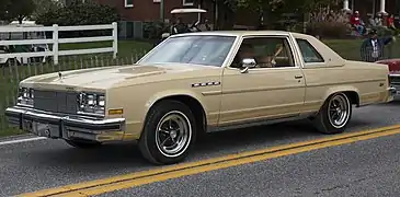 Coupé landau Electra 1979.