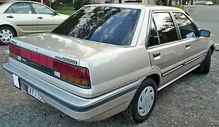 Nissan Sunny N13 4 portes de 1987-1989