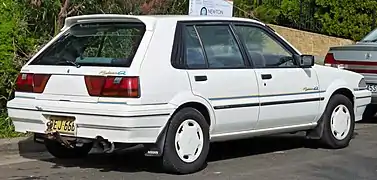 Nissan Sunny N13 5 portes de 1989-1991