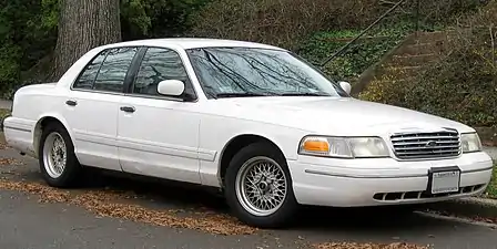 Ford Crown Victoria LX de 1998-2002