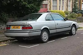 Une 825 coupé.