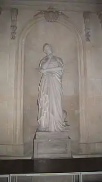 Uranie statue de marbre représentant la muse