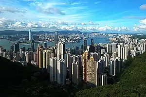 Hong Kong avec entre autres International Commerce Centre, Two International Finance Center et Bank of China Tower.