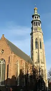 Lange Jan et De Nieuwe Kerk.