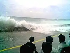 Le tsunami de 2004 aux Maldives.