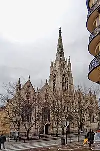 Église Saint-Maurice.