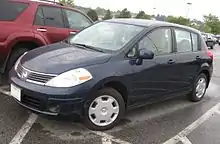 Nissan Versa Hatchback (2007–2013)